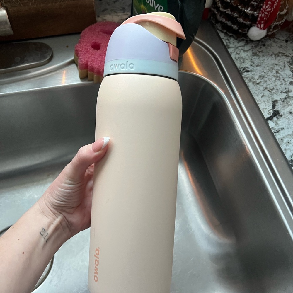 Owala Cream Water Bottle